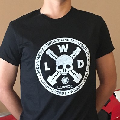 Camiseta algodón 100% LOWDE-TITANIUM - Camiseta CALAVERA LOWDE. Color blanco ó negro. Tallas: S, M, L y XL