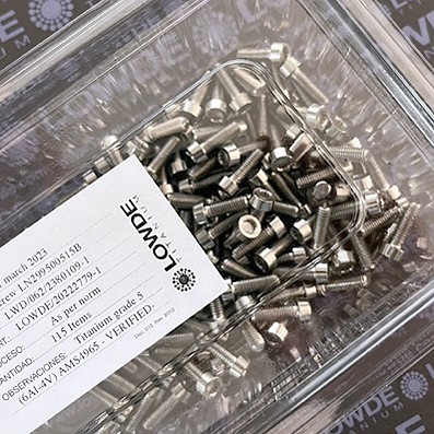 115 Screws LN 299500515 Mj5x15 Titanio gr. 5 (6Al4V) - 115 Screws LN 299500515 M5x0,80x15 mm. Titanio gr. 5 (6Al4V) AMS4965.