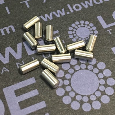 Pin DIN 7 Ø2,5x5 mm. tol. h8 de Titanio gr. 5 (6Al4V) - Pin DIN 7 Ø2,5x5 mm. tol. h8 de Titanio gr. 5 (6Al4V)