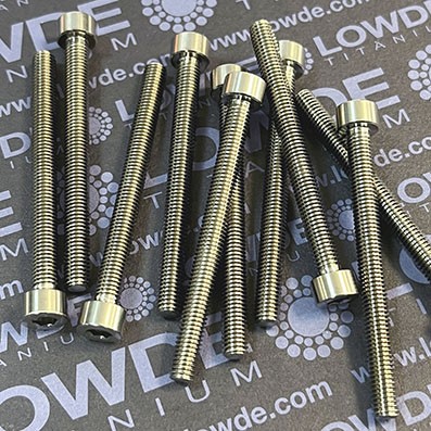 Tornillo DIN 912 M5x55 mm. de Titanio gr. 5 (6Al-4V)