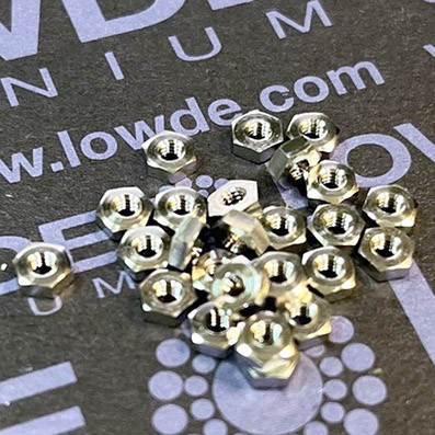 Tuerca DIN 934 M2 de Titanio gr. 5 (6Al4V)